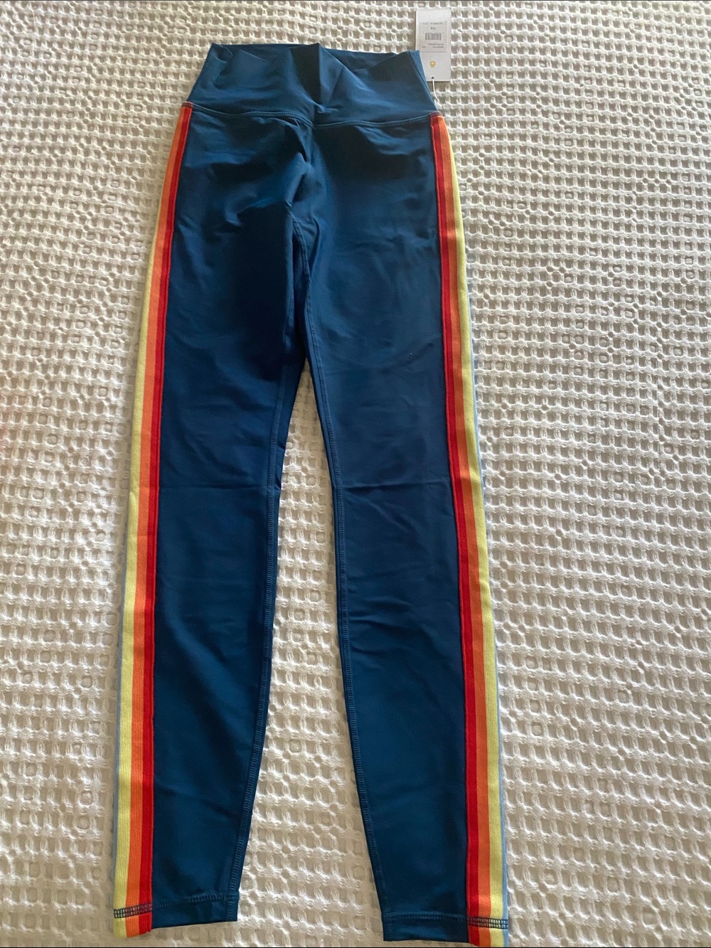 Spiritual gangster NWT XS leggings